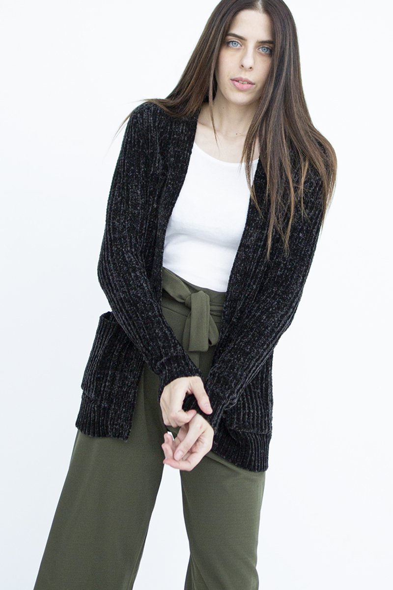 Picture of Basic Knit Cardigan "Miriam" in Black