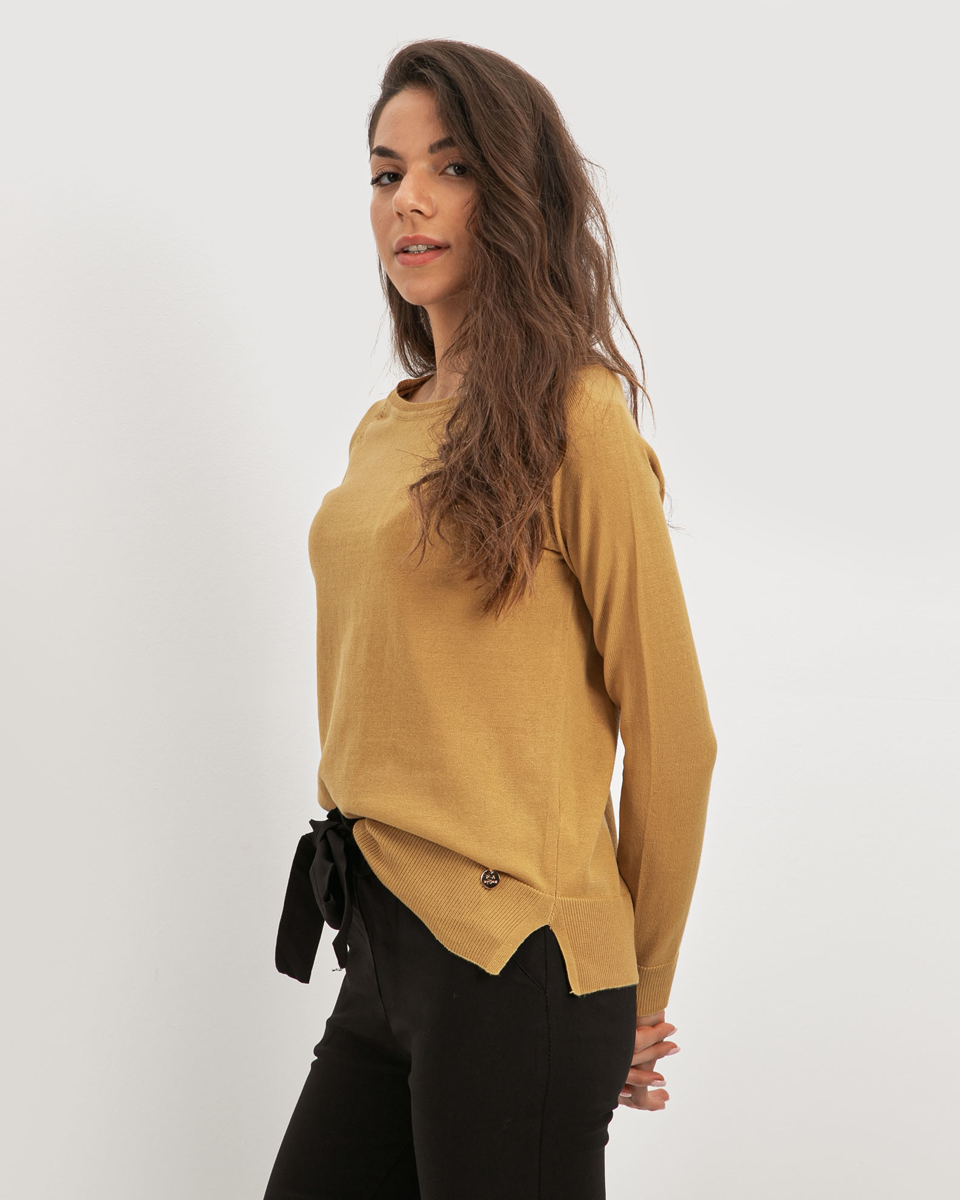 Picture of Basic Long Sleeve Sweater ''Sasa'' in Mustard