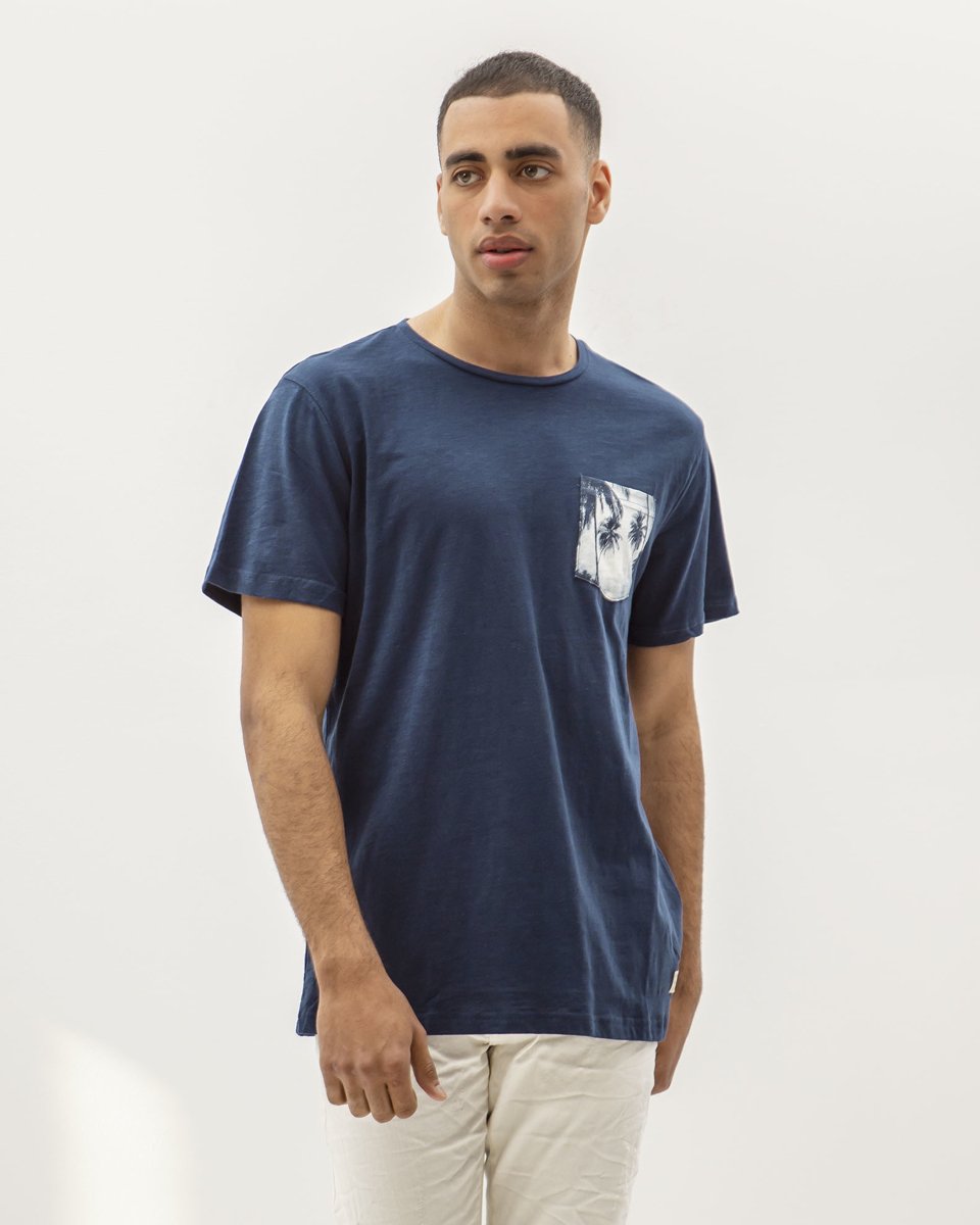 Picture of Men's Short Sleeve T-Shirt in Blue Navy